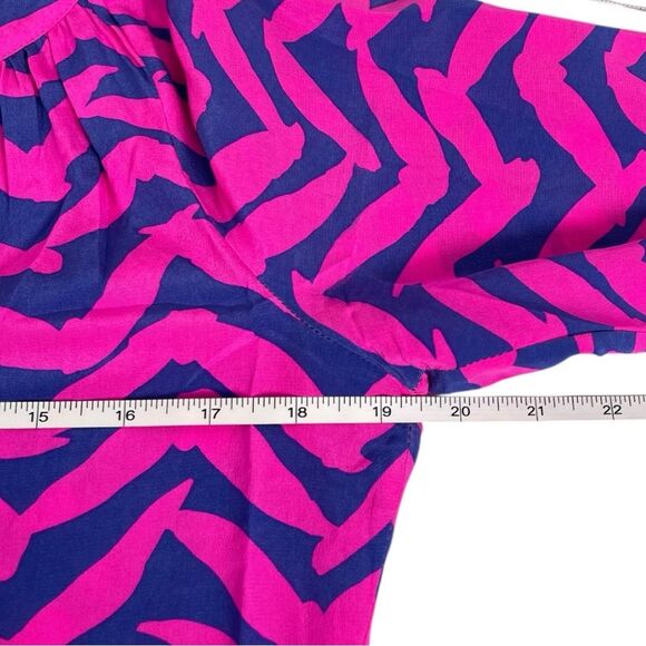 Lilly Pulitzer Moxy I Got Lucky Pink Blue Print Silk Blouse Women’s Size Small - Picture 8 of 9